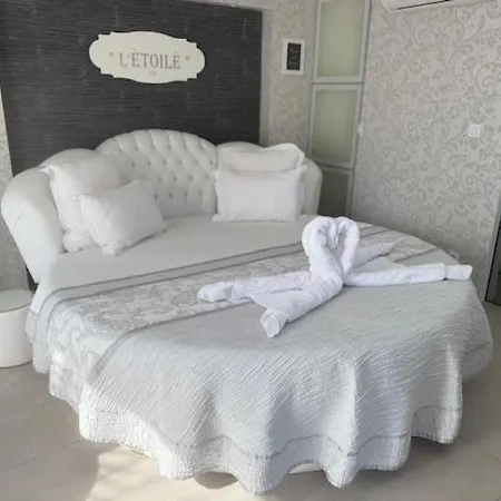 L'etoile Vip Avec Jacuzzi Troyes