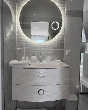 L'etoile Vip Avec Jacuzzi