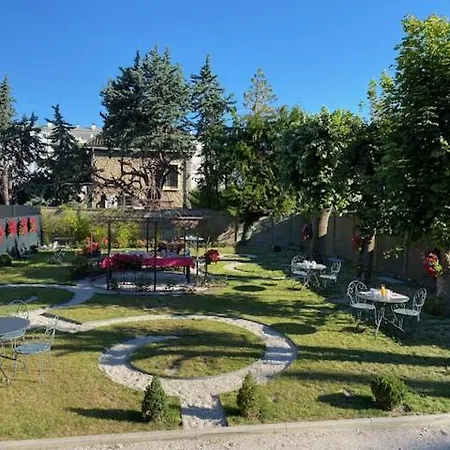 L'etoile Vip Avec Jacuzzi * Troyes
